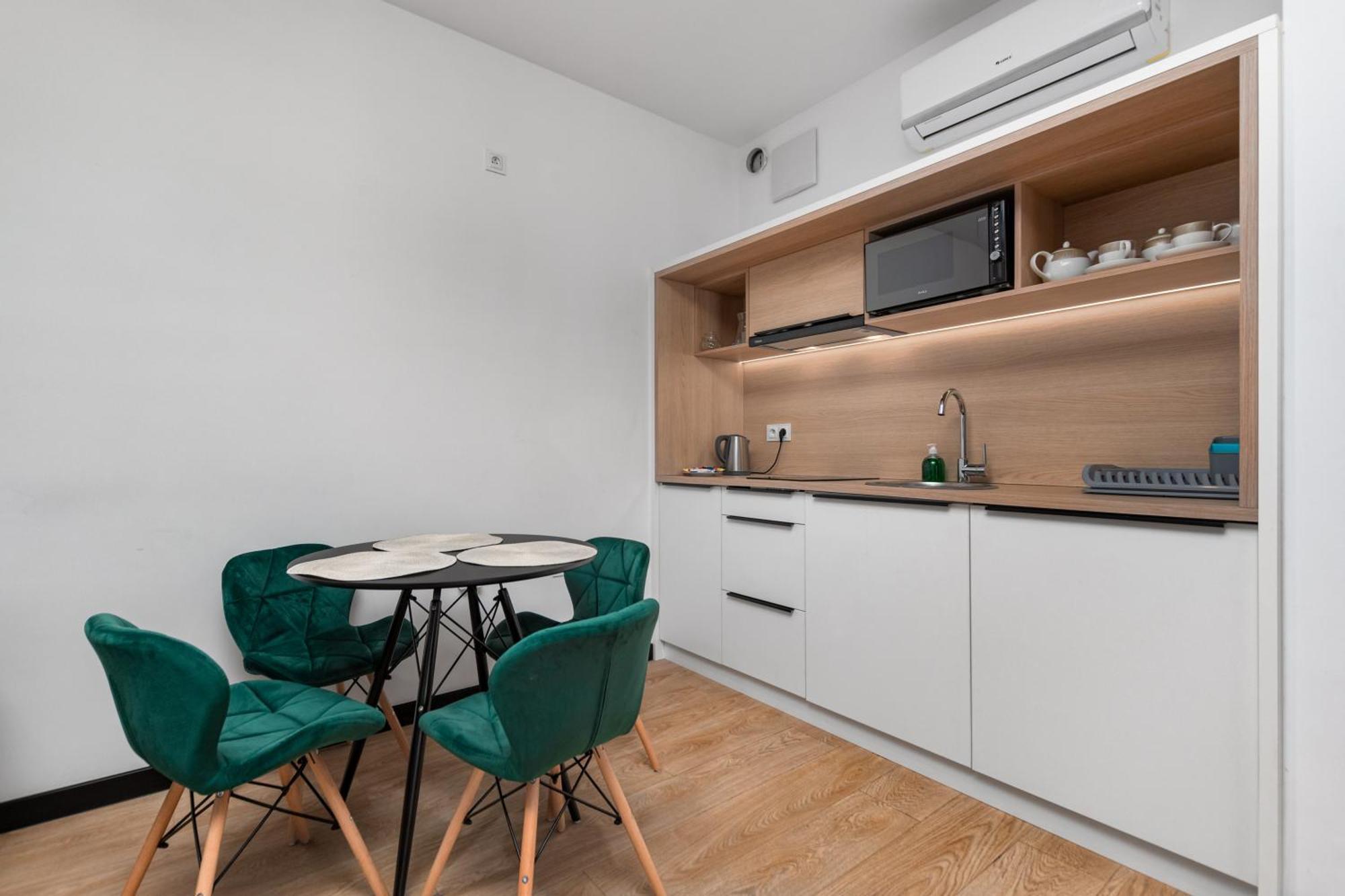 Zamoyskiego 37 By Homeprime Warsaw Exterior photo
