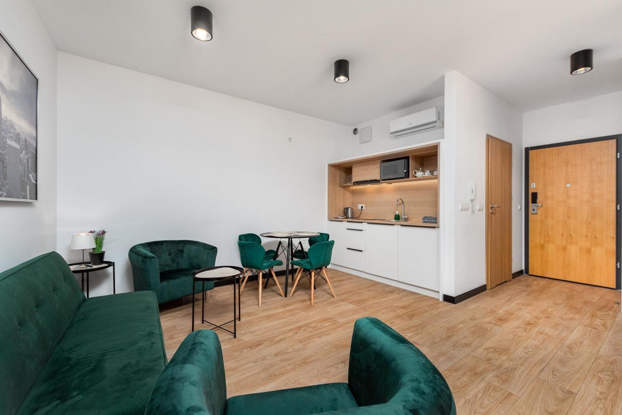 Zamoyskiego 37 By Homeprime Warsaw Exterior photo