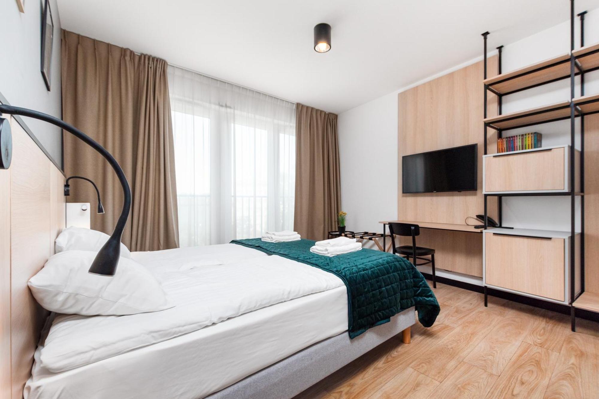Zamoyskiego 37 By Homeprime Warsaw Exterior photo